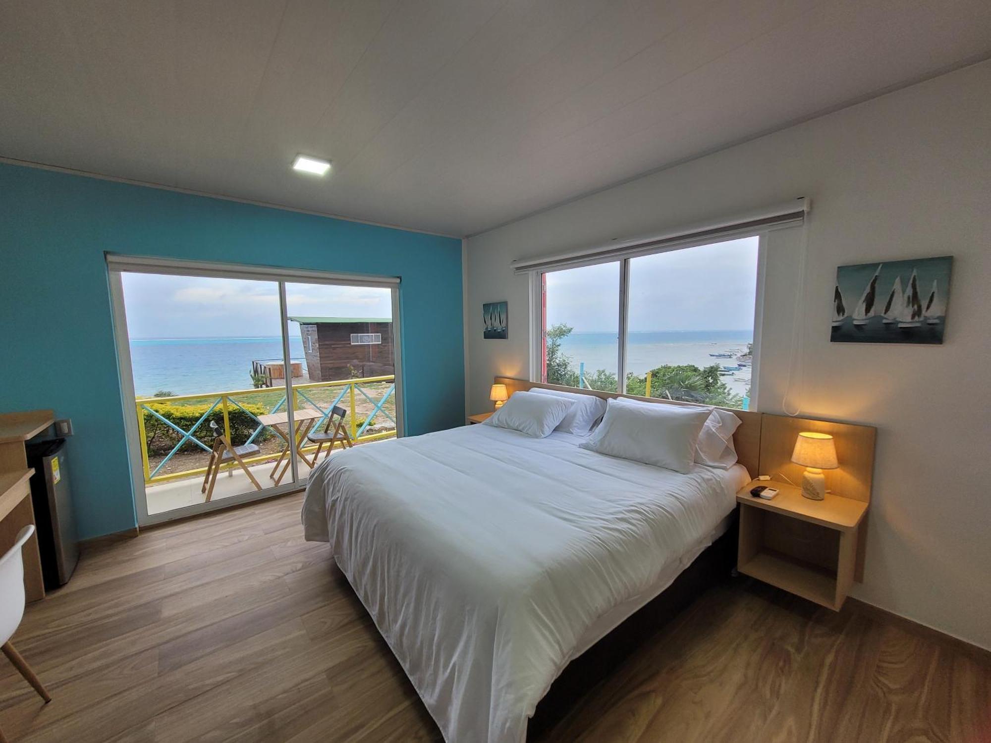 321 Surprise Beach House And Glamping Archibolds Quarto foto